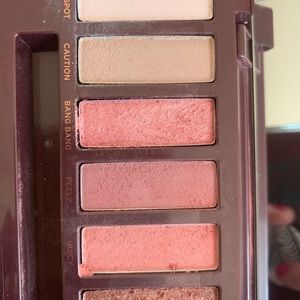 Urban Decay Makeup - Urban Decay Naked Cherry Palette Urban Decay Makeup - Urban Decay Naked Cherry Palette